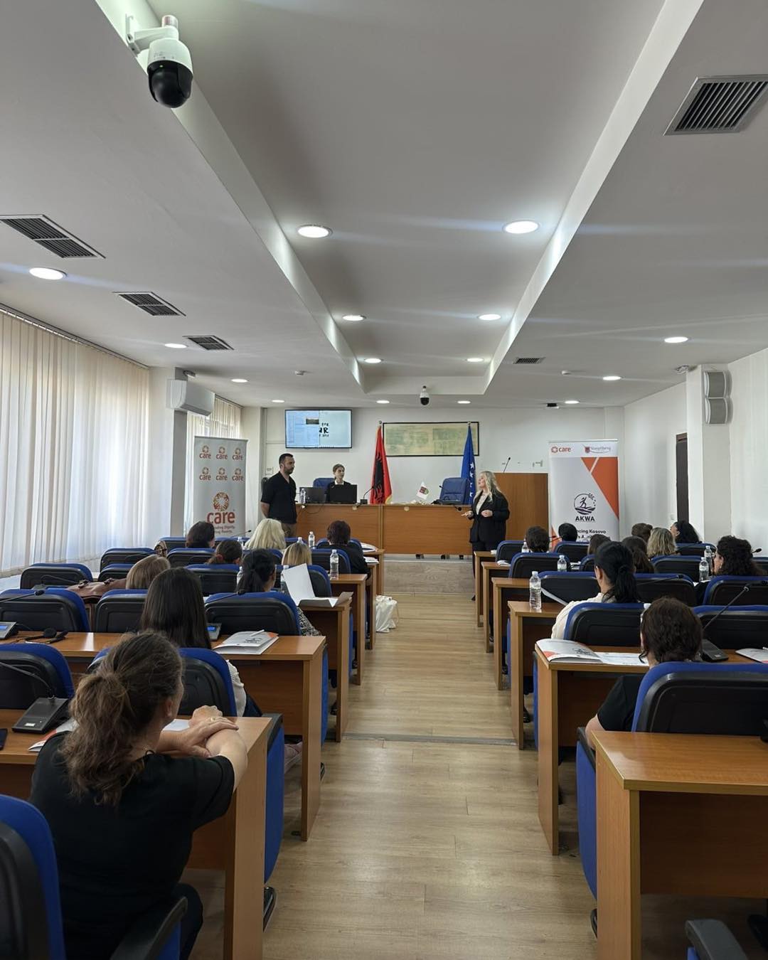 Organizata CARE, në bashkëpunim me Drejtorinë për Bujqësi dhe Zyrtaren për Barazi Gjinore,kanë filluar trajnimet pesëditore