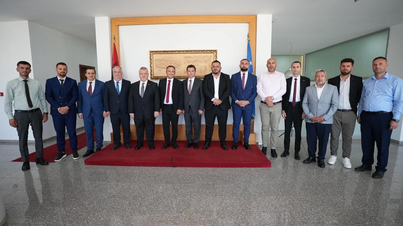 Kryetari i Komunës, Halil Thaçi, priti në një vizitë zyrtare delegacionin nga Osmangazi